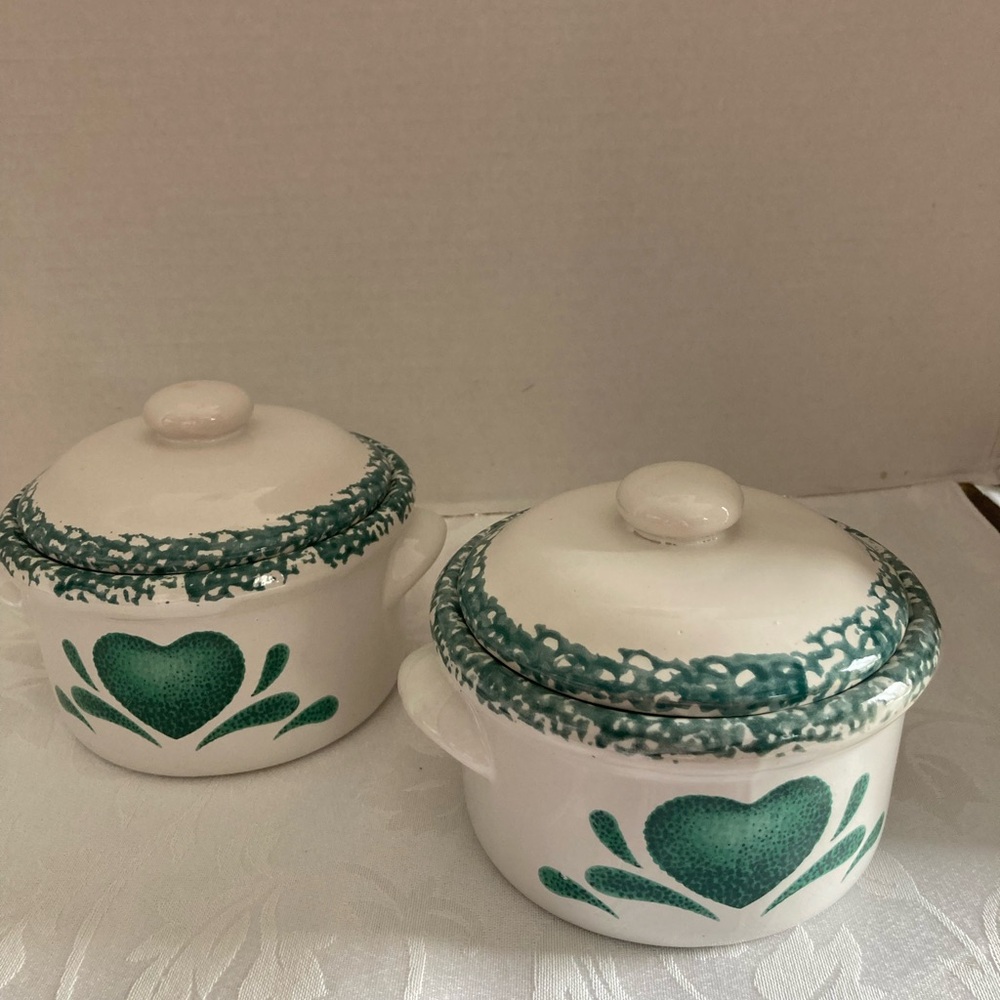 Country Green Heart Ceramic Casserole Dishes. Set of 2